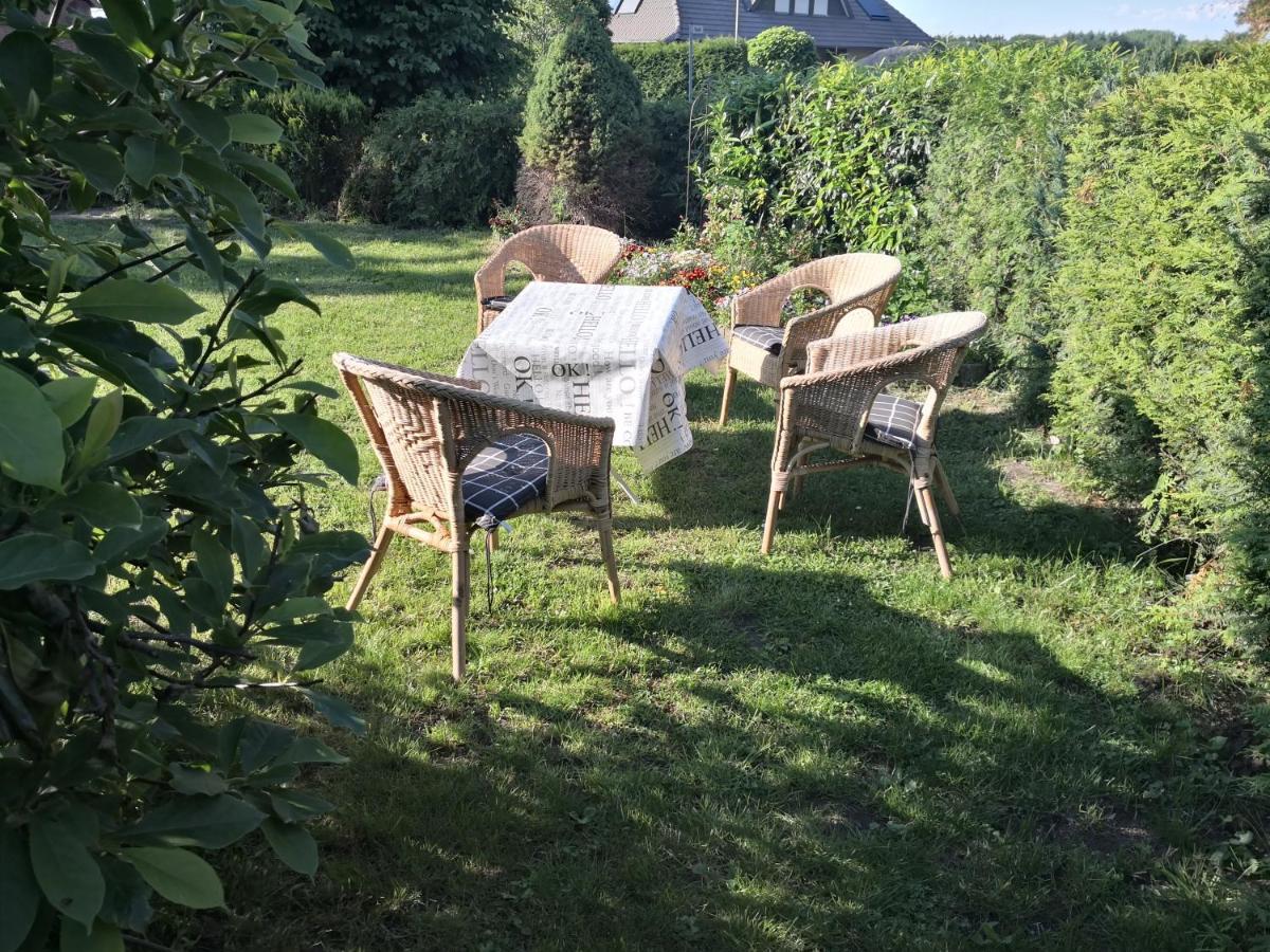 Kuenstler Ferienwohnung 3 Zimmer Kueche Bad Zentrale Lage Wulsbuttel 외부 사진