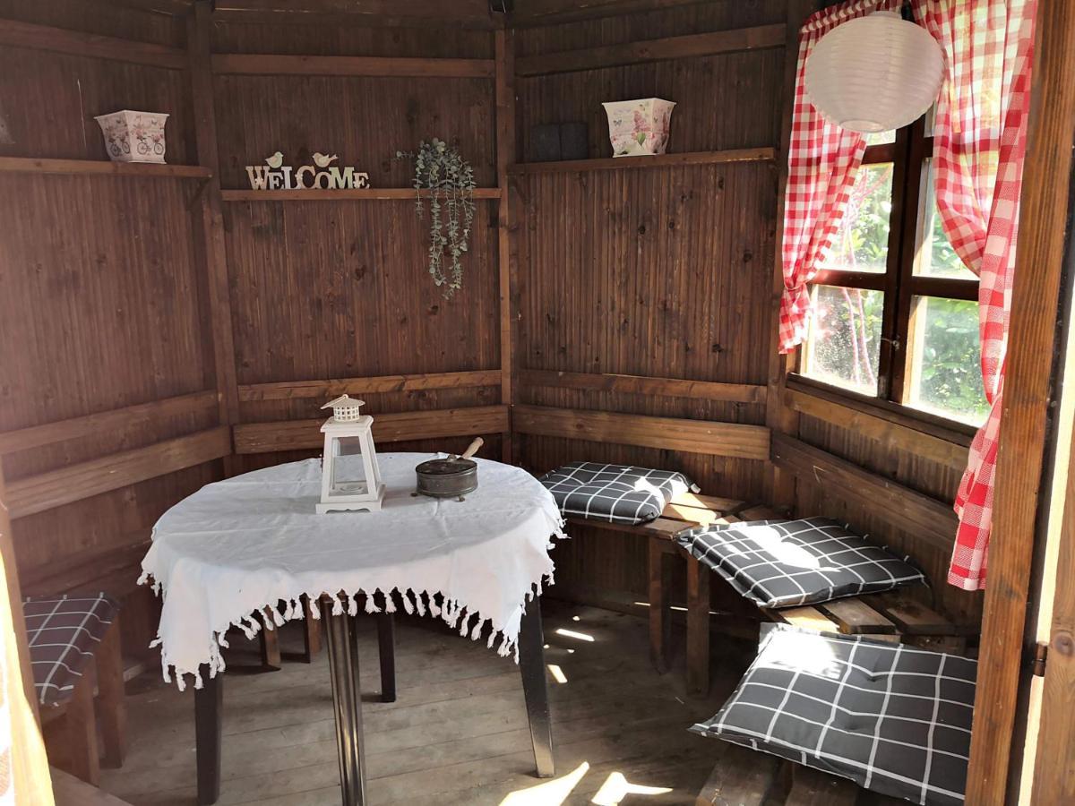 Kuenstler Ferienwohnung 3 Zimmer Kueche Bad Zentrale Lage Wulsbuttel 외부 사진